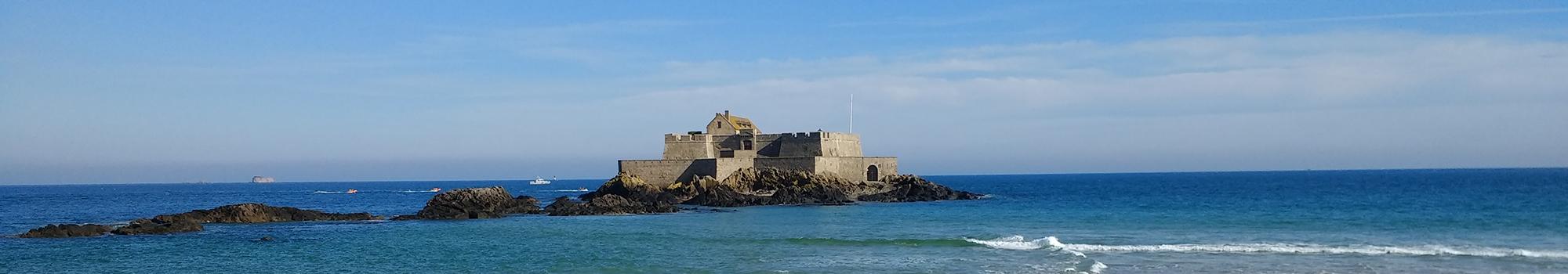 Visiter le Fort National à Saint-Malo